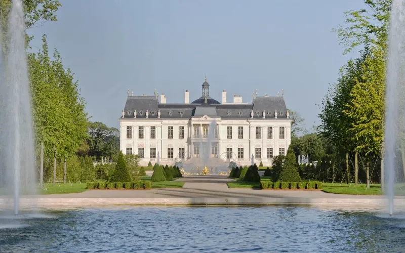 Ce château près de Paris est l'une des maisons les plus chères du monde