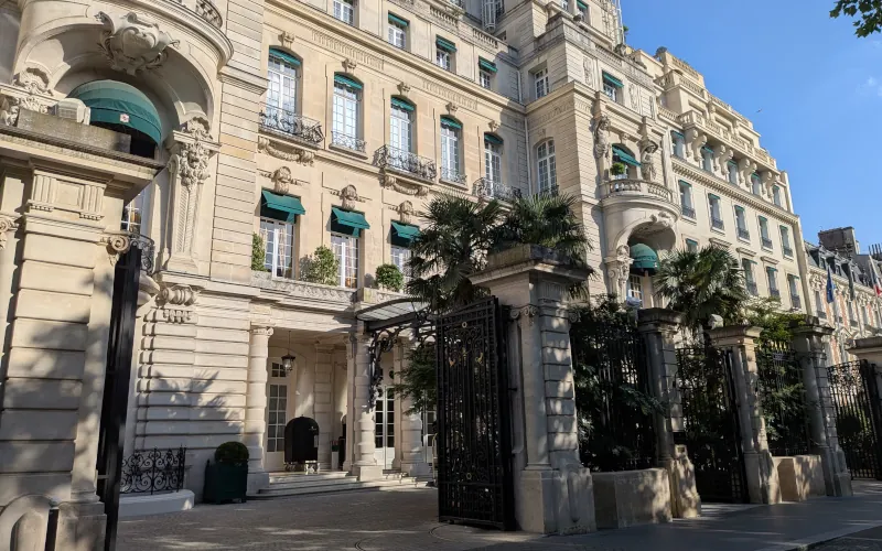 Un palace à Paris : 13 adresses exceptionnelles